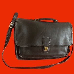 Coach vintage black leather Beekman briefcase #5180 made in Italy 11”x16”